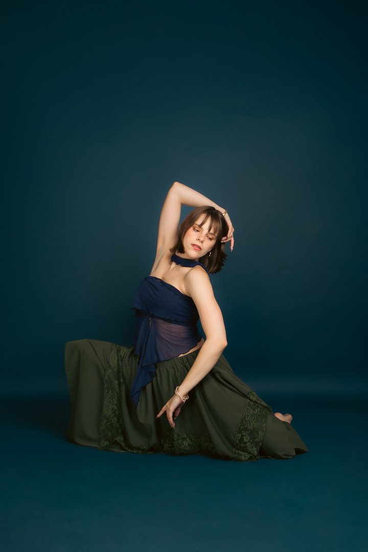 Leah Schwartzenberger in a contemporary dance portrait